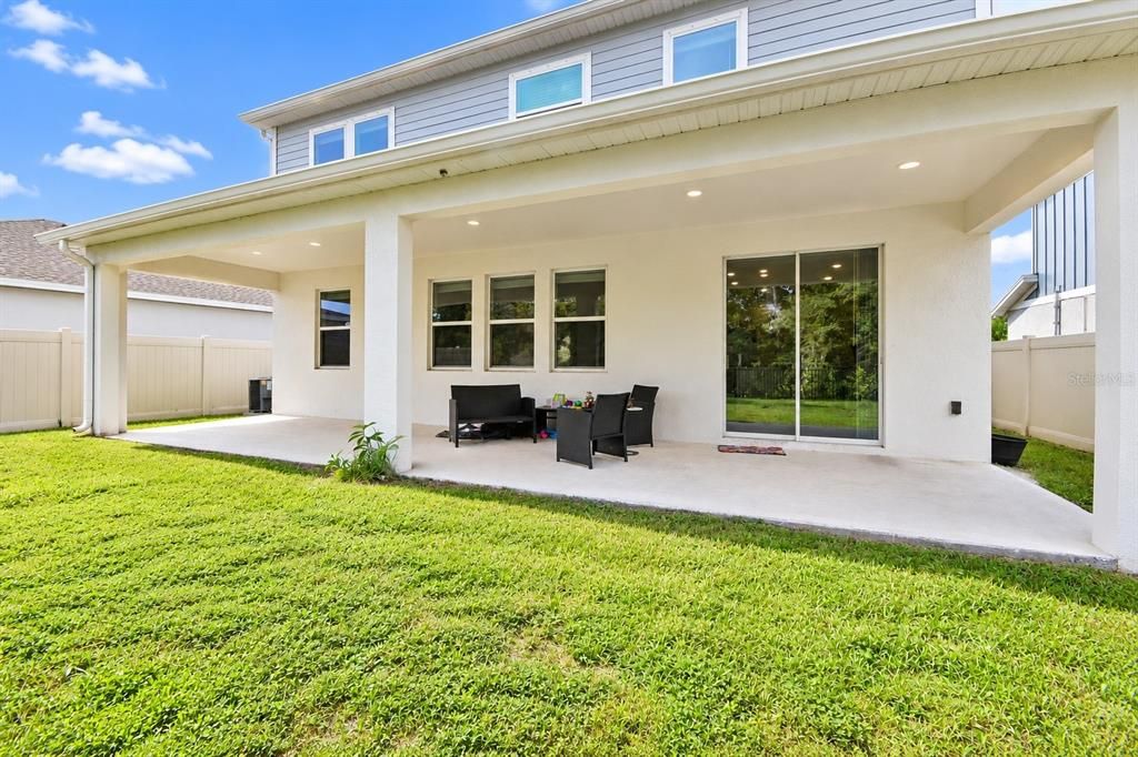 For Sale: $469,000 (5 beds, 3 baths, 2607 Square Feet)