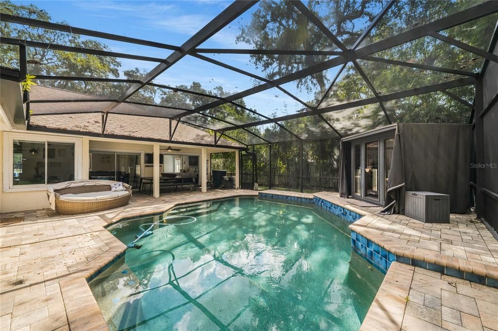En Venta: $564,777 (3 camas, 2 baños, 2115 Pies cuadrados)