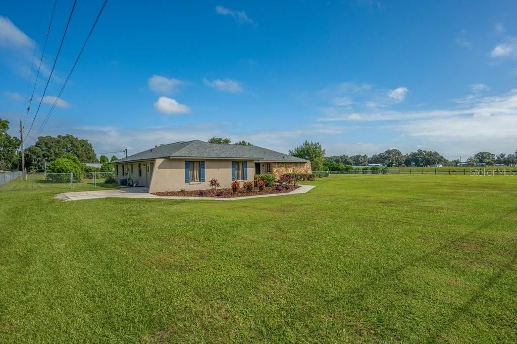 На продажу: $585,000 (3 спален, 2 ванн, 2066 Квадратных фут)