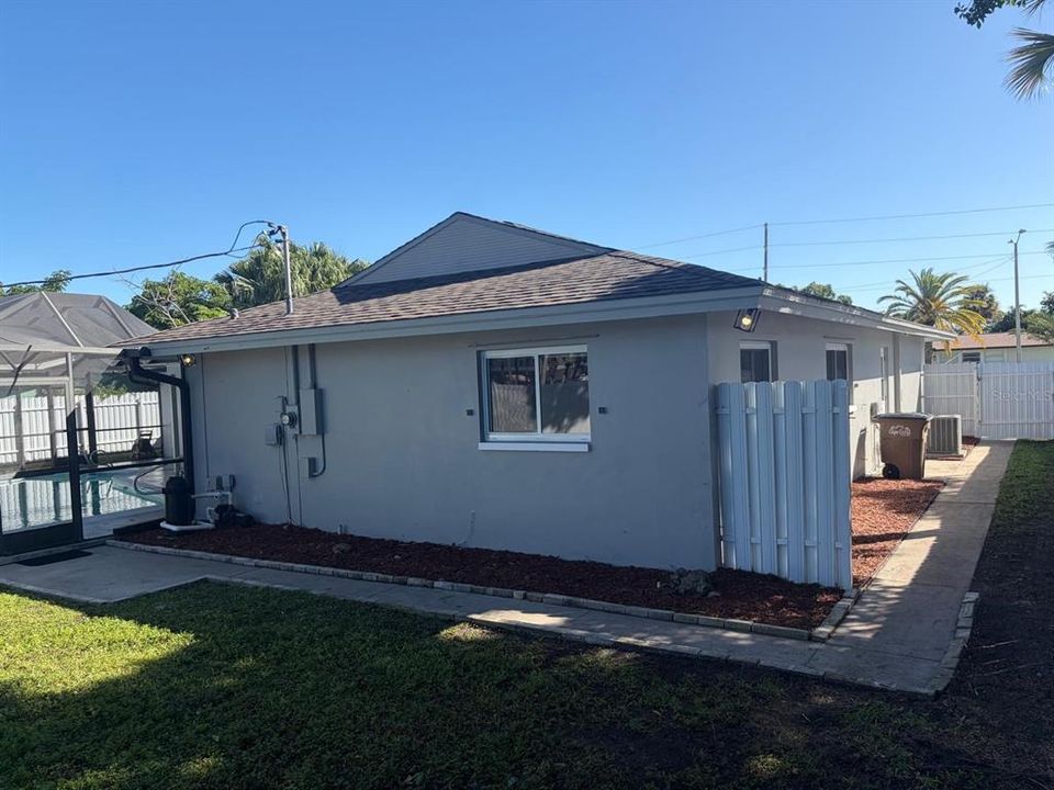 For Sale: $359,900 (3 beds, 2 baths, 1615 Square Feet)