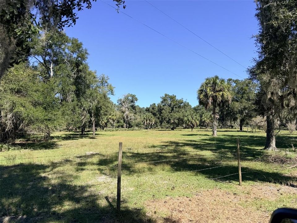 For Sale: $575,000 (3 beds, 2 baths, 1360 Square Feet)