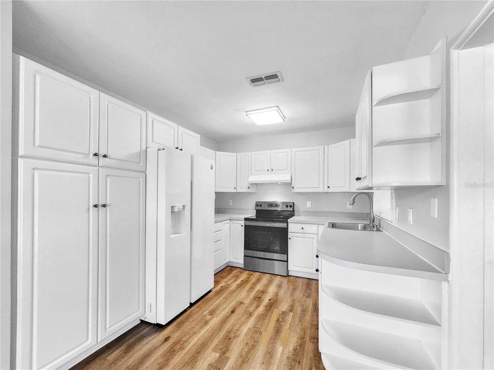 В аренду: $2,095 (3 спален, 2 ванн, 1552 Квадратных фут)