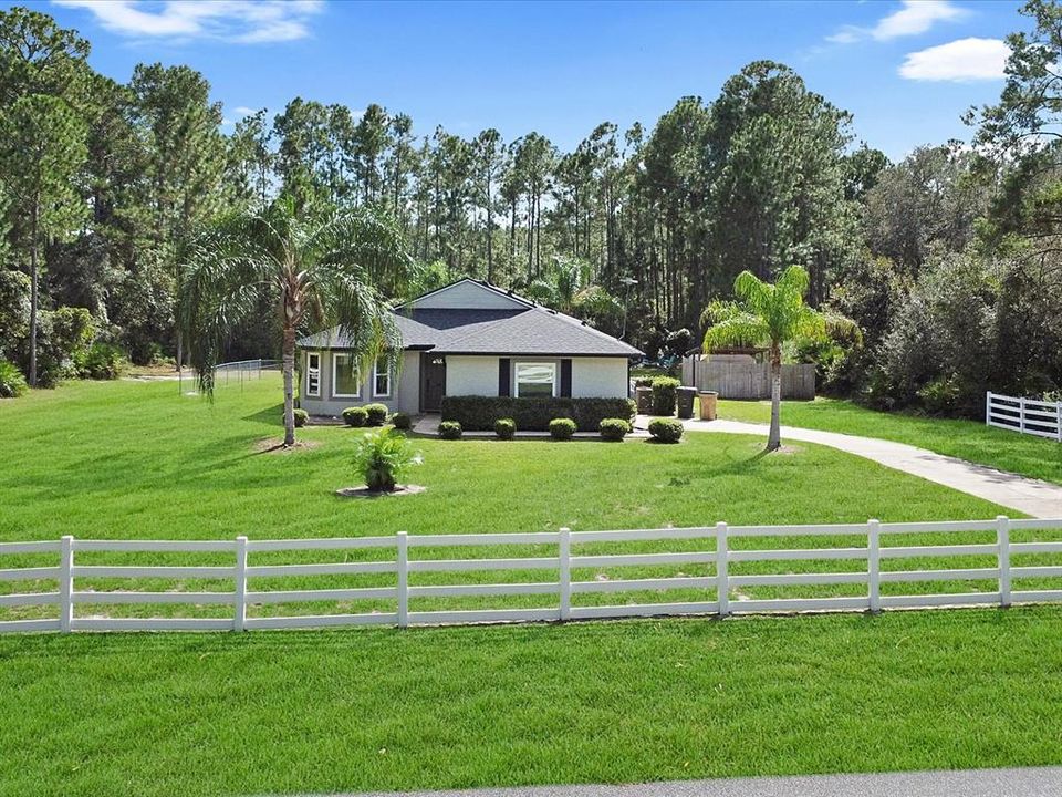 En Venta: $429,900 (3 camas, 2 baños, 1434 Pies cuadrados)