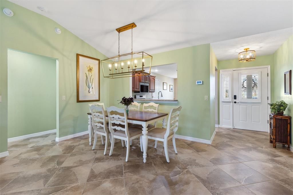 For Sale: $369,900 (3 beds, 2 baths, 1481 Square Feet)