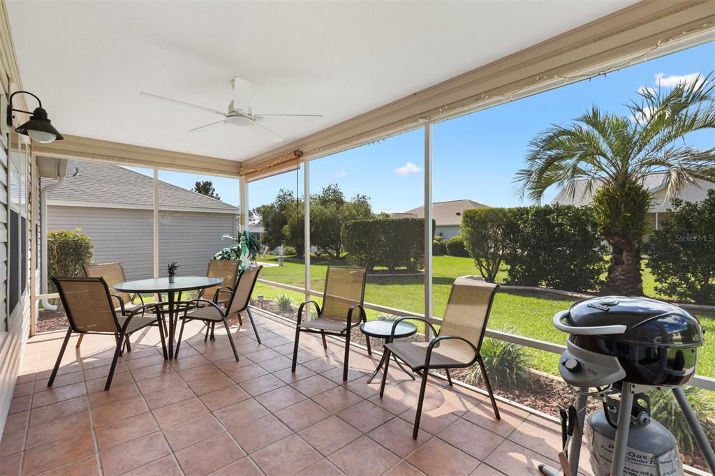 For Sale: $369,900 (3 beds, 2 baths, 1481 Square Feet)