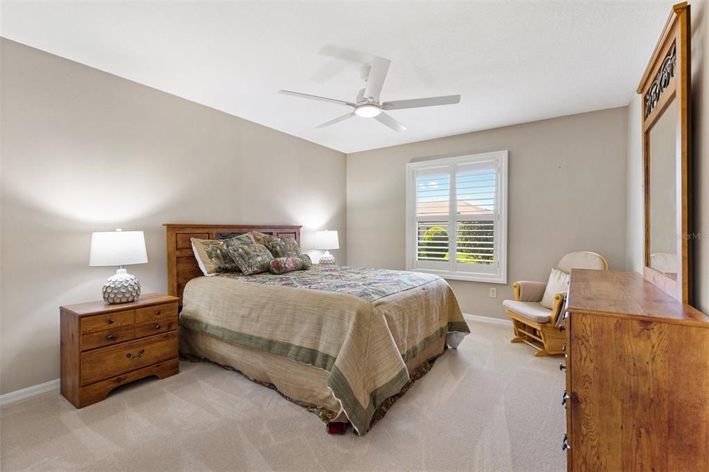 For Sale: $369,900 (3 beds, 2 baths, 1481 Square Feet)