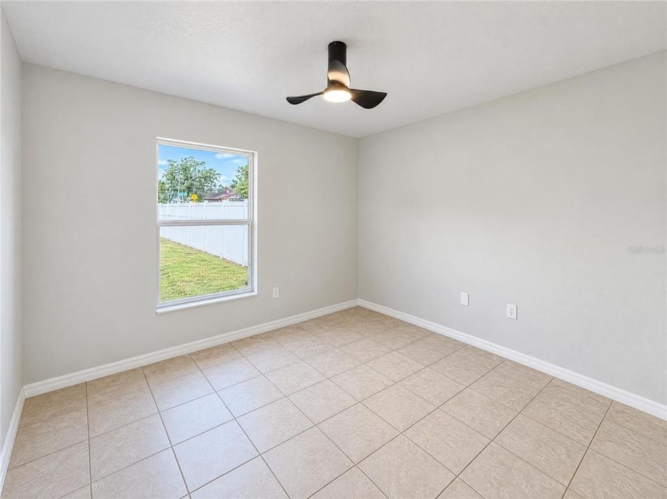 For Sale: $266,000 (3 beds, 2 baths, 1344 Square Feet)
