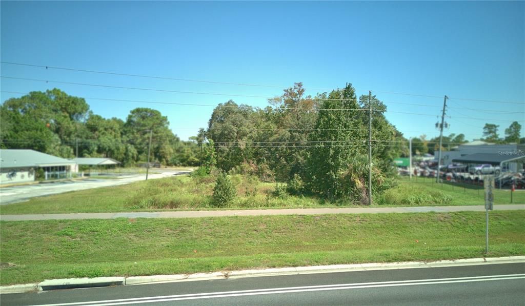 На продажу: $150,000 (1.37 acres)