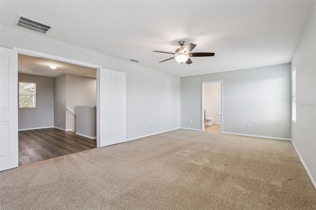 For Sale: $450,000 (4 beds, 2 baths, 2541 Square Feet)