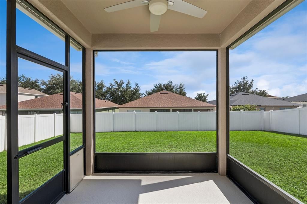 For Sale: $450,000 (4 beds, 2 baths, 2541 Square Feet)