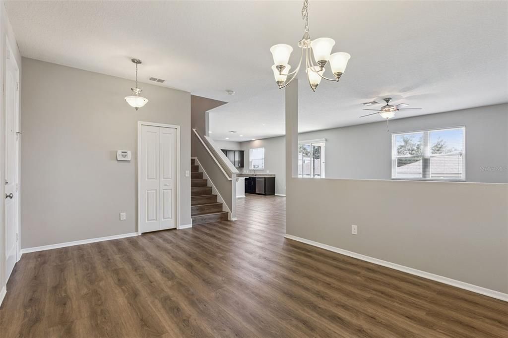 For Sale: $450,000 (4 beds, 2 baths, 2541 Square Feet)