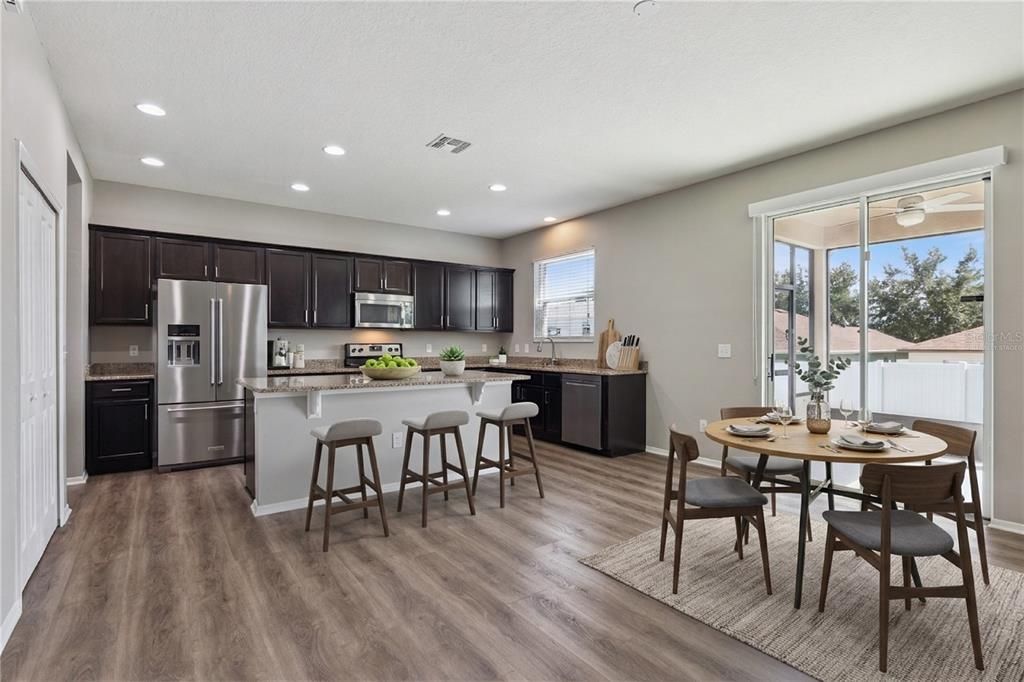 For Sale: $450,000 (4 beds, 2 baths, 2541 Square Feet)