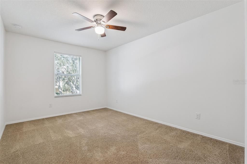 For Sale: $450,000 (4 beds, 2 baths, 2541 Square Feet)