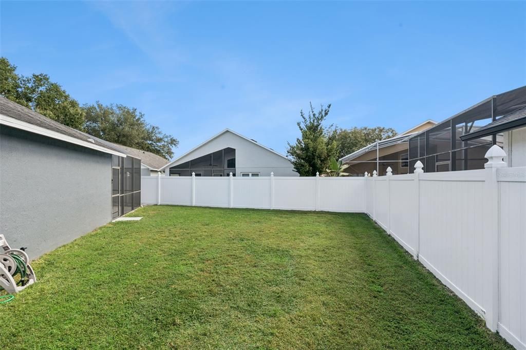 For Sale: $369,900 (3 beds, 2 baths, 1619 Square Feet)