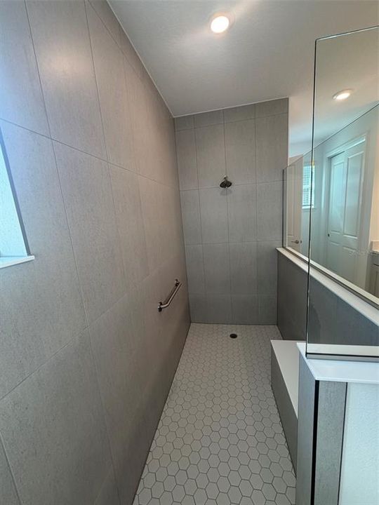 En Renta: $2,600 (2 camas, 2 baños, 2493 Pies cuadrados)