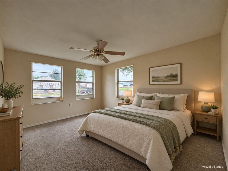For Sale: $180,000 (3 beds, 2 baths, 1300 Square Feet)