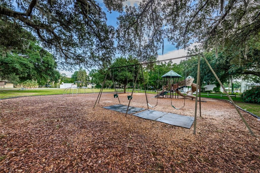 En Venta: $374,900 (2 camas, 1 baños, 856 Pies cuadrados)