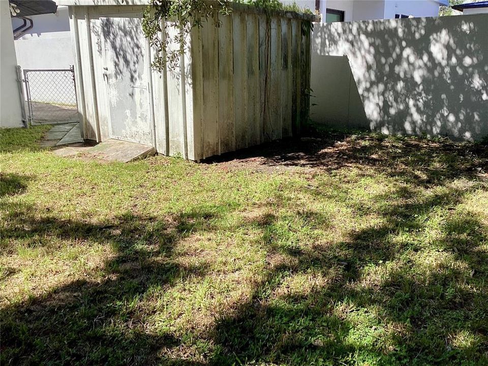 For Sale: $359,900 (3 beds, 2 baths, 1200 Square Feet)