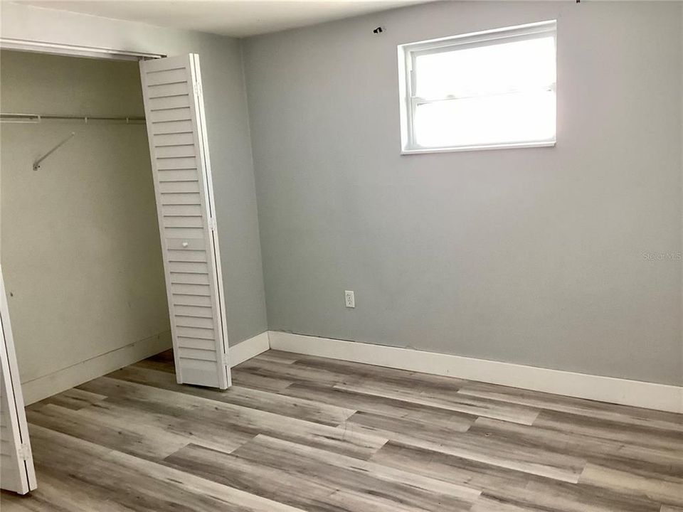 For Sale: $359,900 (3 beds, 2 baths, 1200 Square Feet)
