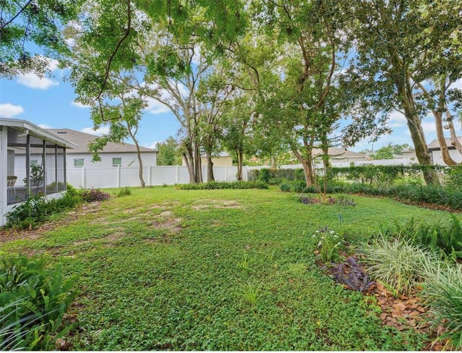 For Rent: $1,895 (3 beds, 2 baths, 1220 Square Feet)
