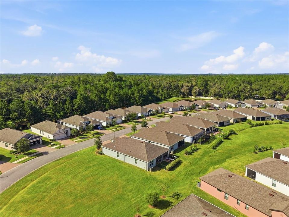 For Sale: $389,500 (2 beds, 2 baths, 2001 Square Feet)