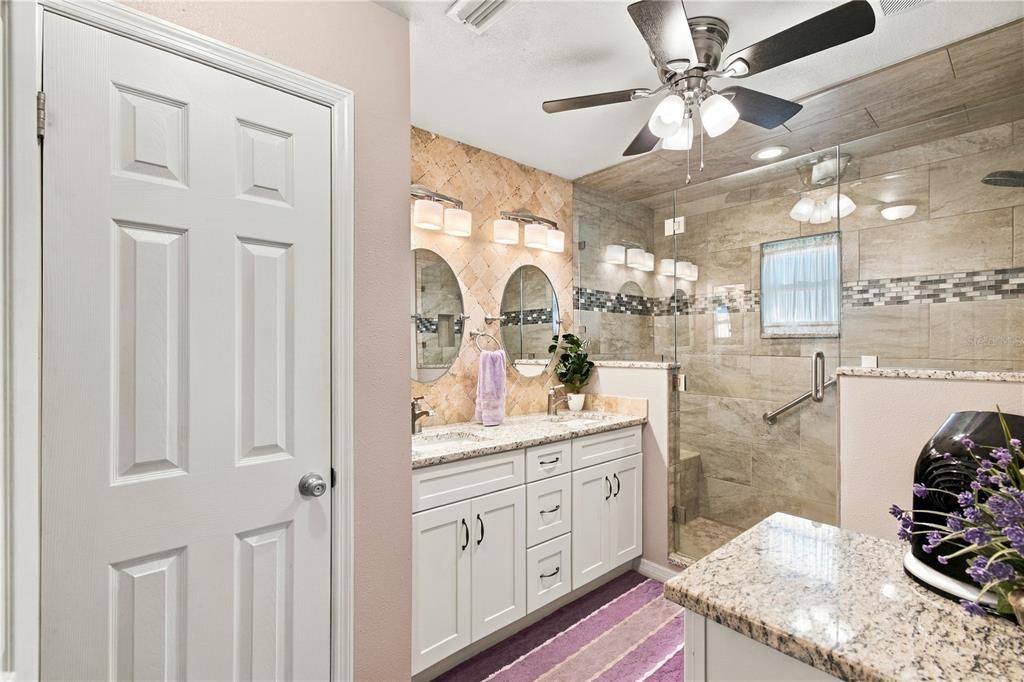 For Sale: $489,000 (4 beds, 2 baths, 2600 Square Feet)