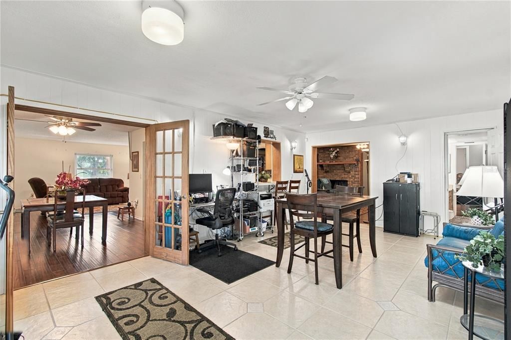For Sale: $489,000 (4 beds, 2 baths, 2600 Square Feet)