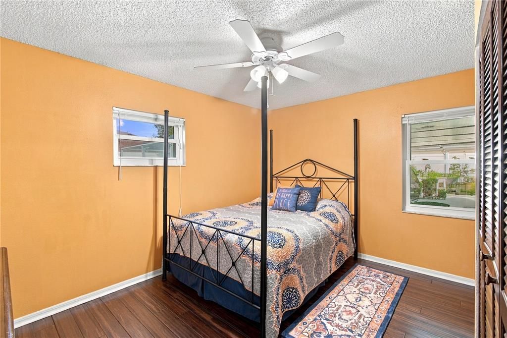 For Sale: $489,000 (4 beds, 2 baths, 2600 Square Feet)