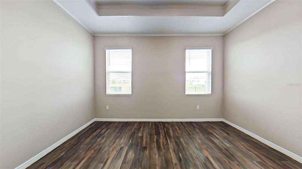 For Sale: $380,000 (4 beds, 2 baths, 1993 Square Feet)