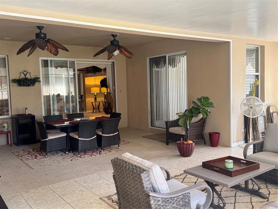 En Venta: $620,000 (4 camas, 3 baños, 2835 Pies cuadrados)