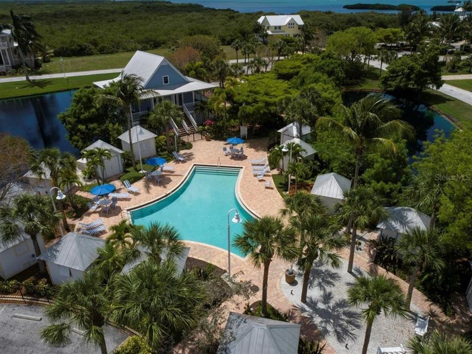En Venta: $979,000 (4 camas, 3 baños, 2160 Pies cuadrados)