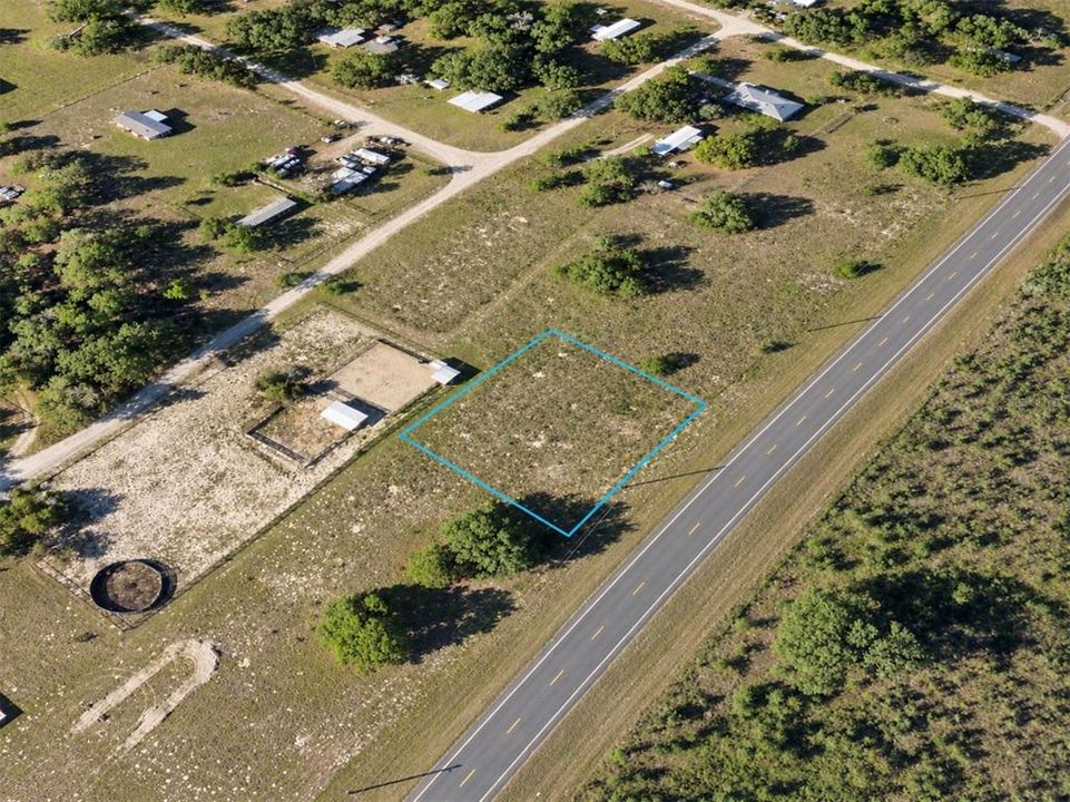 На продажу: $17,900 (0.48 acres)