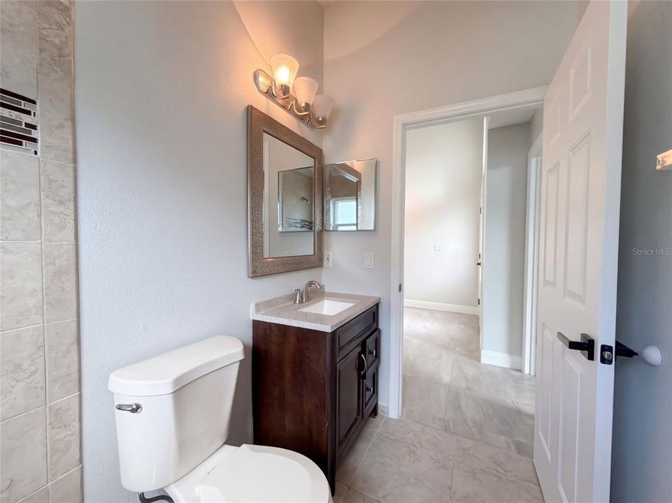 For Sale: $400,000 (4 beds, 2 baths, 1822 Square Feet)