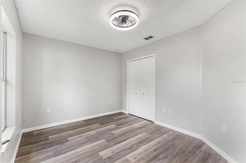 For Sale: $335,000 (4 beds, 2 baths, 1748 Square Feet)