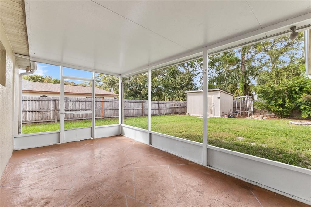 For Sale: $335,000 (4 beds, 2 baths, 1748 Square Feet)