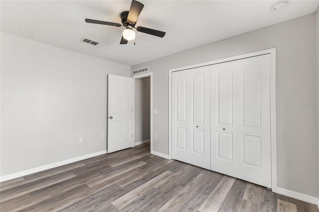 For Sale: $335,000 (4 beds, 2 baths, 1748 Square Feet)