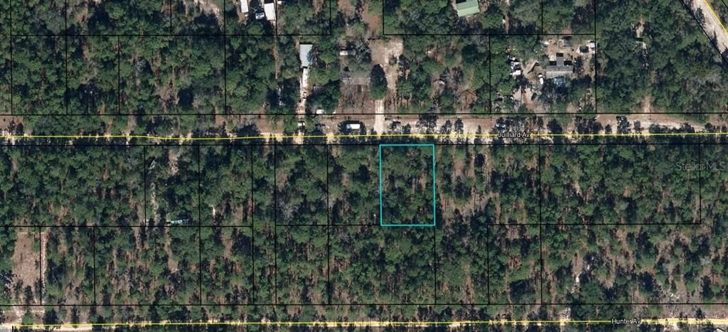 На продажу: $12,900 (0.34 acres)