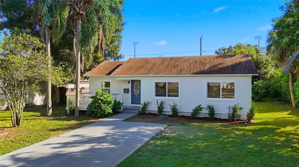 En Venta: $385,000 (3 camas, 2 baños, 1206 Pies cuadrados)