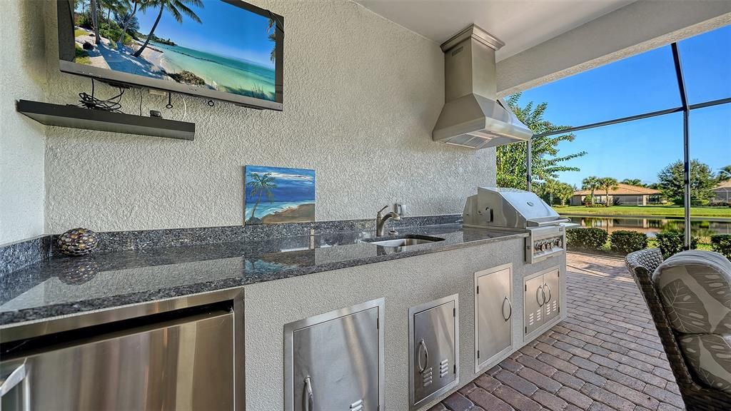 En Venta: $785,000 (3 camas, 3 baños, 2488 Pies cuadrados)