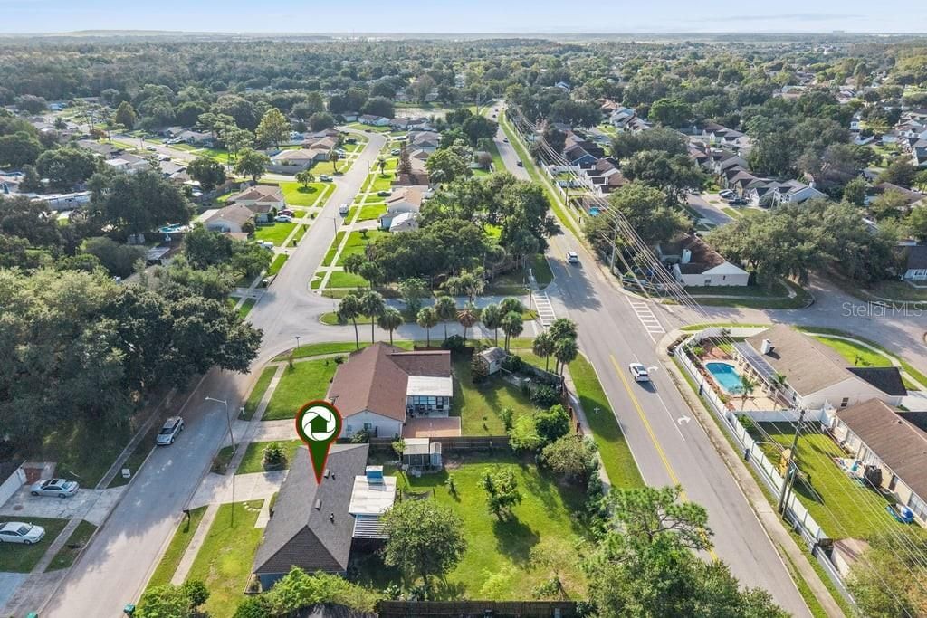 For Sale: $385,000 (4 beds, 2 baths, 1704 Square Feet)