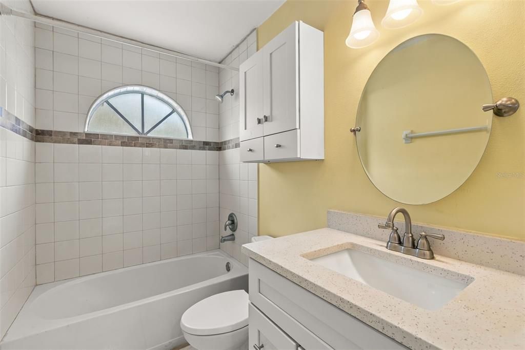 En Venta: $265,000 (3 camas, 2 baños, 1346 Pies cuadrados)