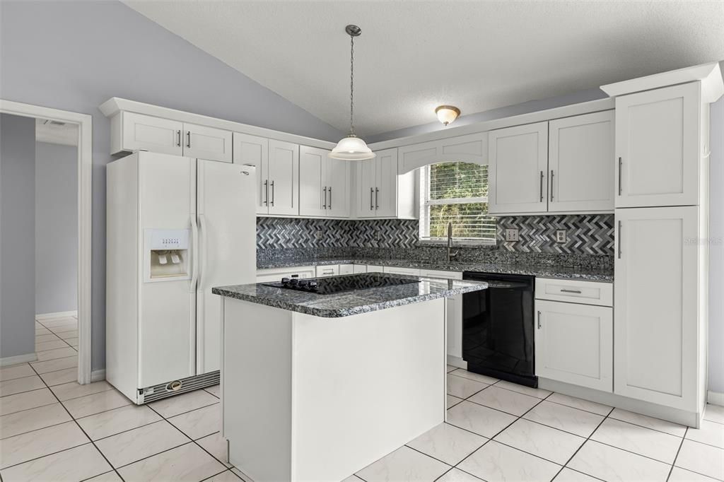 En Venta: $265,000 (3 camas, 2 baños, 1346 Pies cuadrados)
