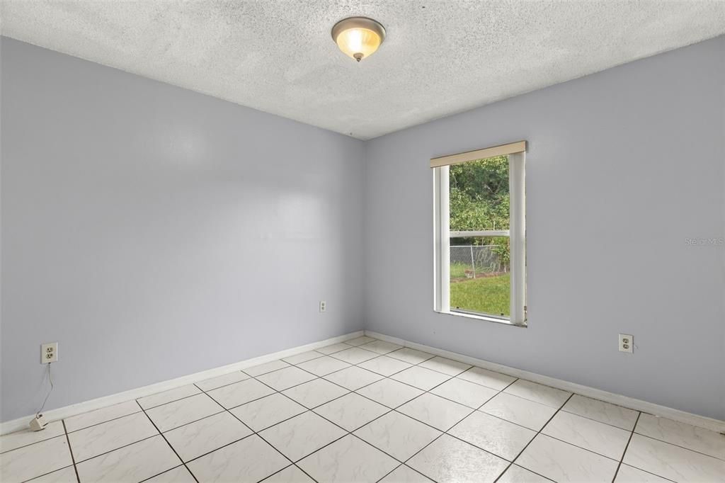 En Venta: $265,000 (3 camas, 2 baños, 1346 Pies cuadrados)