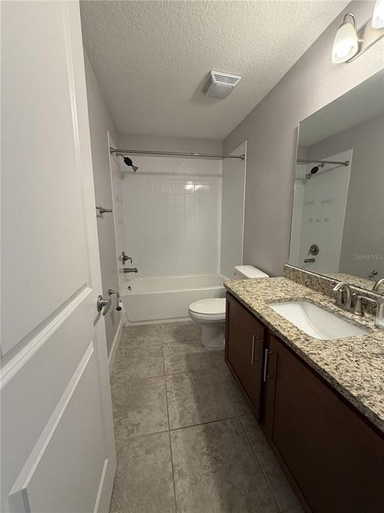 В аренду: $1,995 (3 спален, 2 ванн, 1591 Квадратных фут)