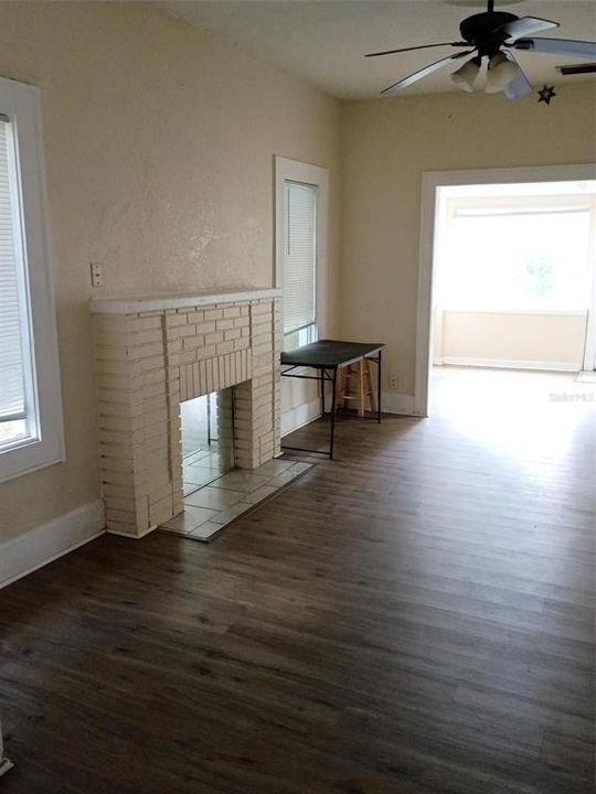 En Renta: $1,595 (2 camas, 1 baños, 918 Pies cuadrados)