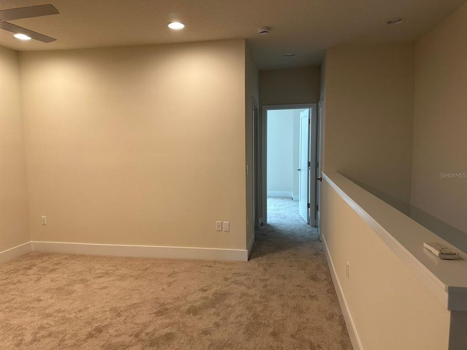 For Rent: $2,400 (3 beds, 3 baths, 1853 Square Feet)