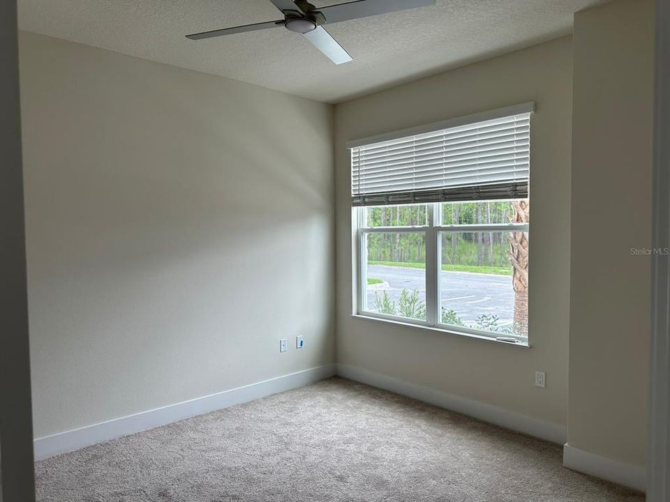 For Rent: $2,400 (3 beds, 3 baths, 1853 Square Feet)