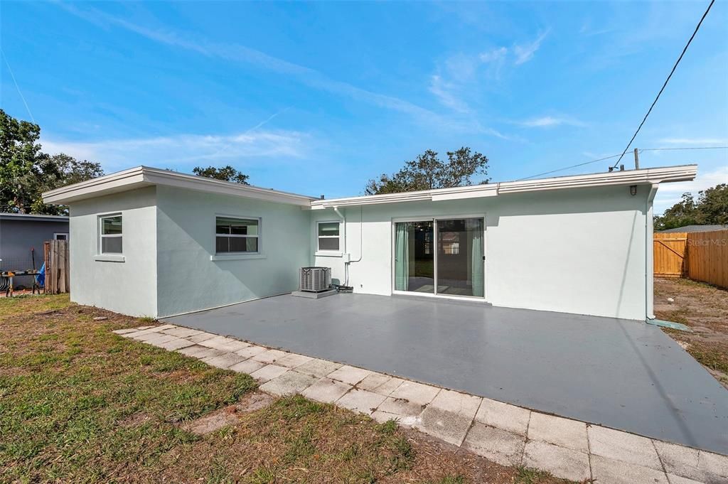 For Sale: $385,000 (3 beds, 1 baths, 1138 Square Feet)