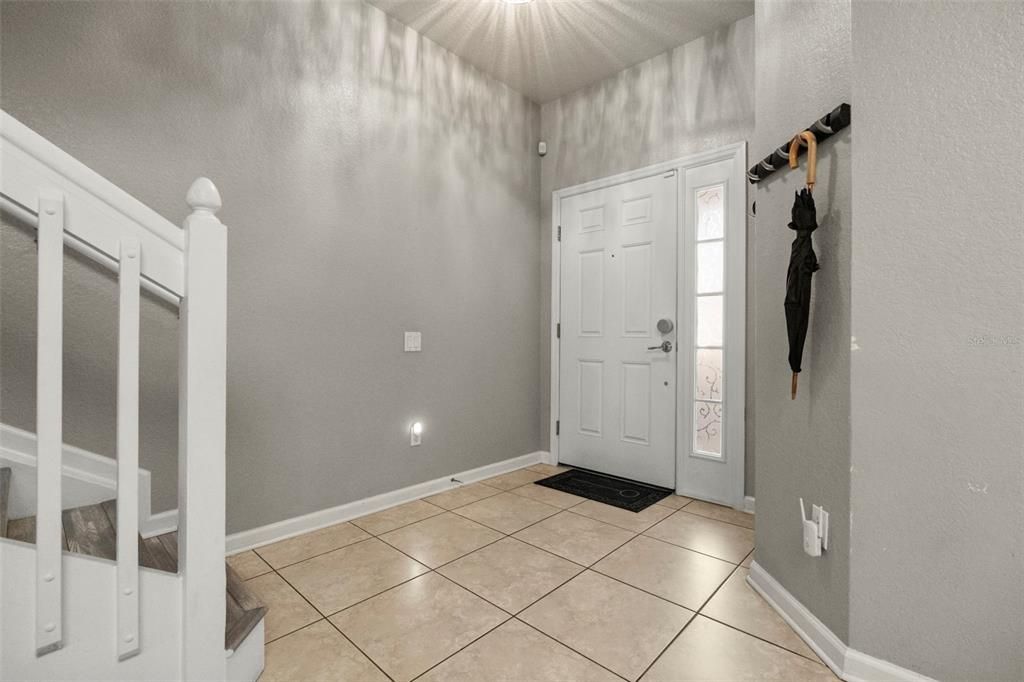 For Sale: $289,900 (3 beds, 2 baths, 1687 Square Feet)