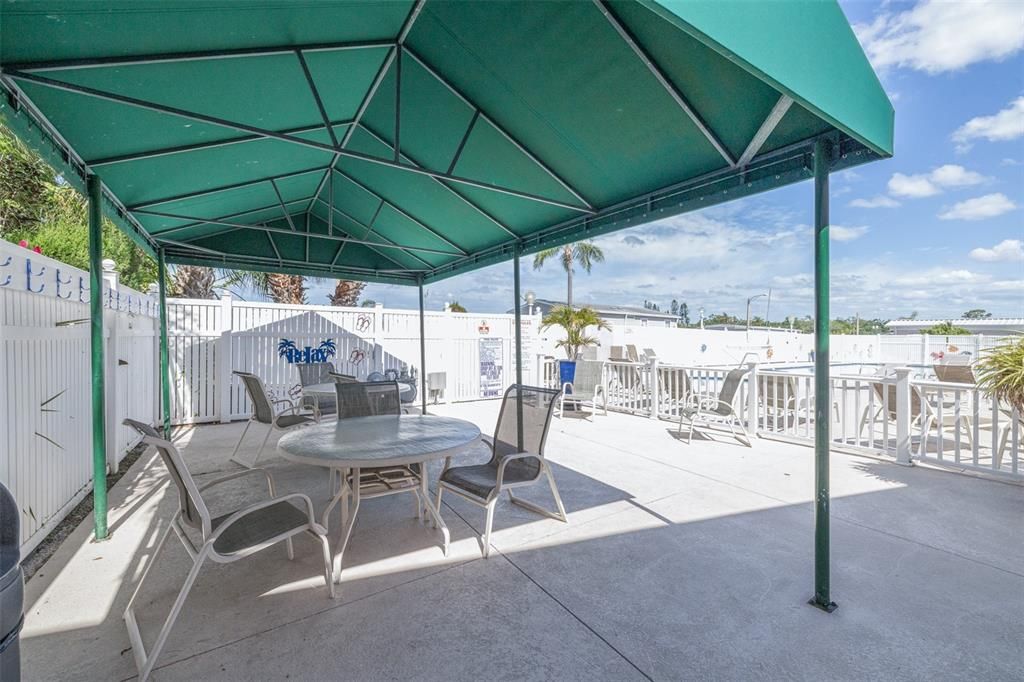 For Sale: $110,000 (2 beds, 2 baths, 960 Square Feet)